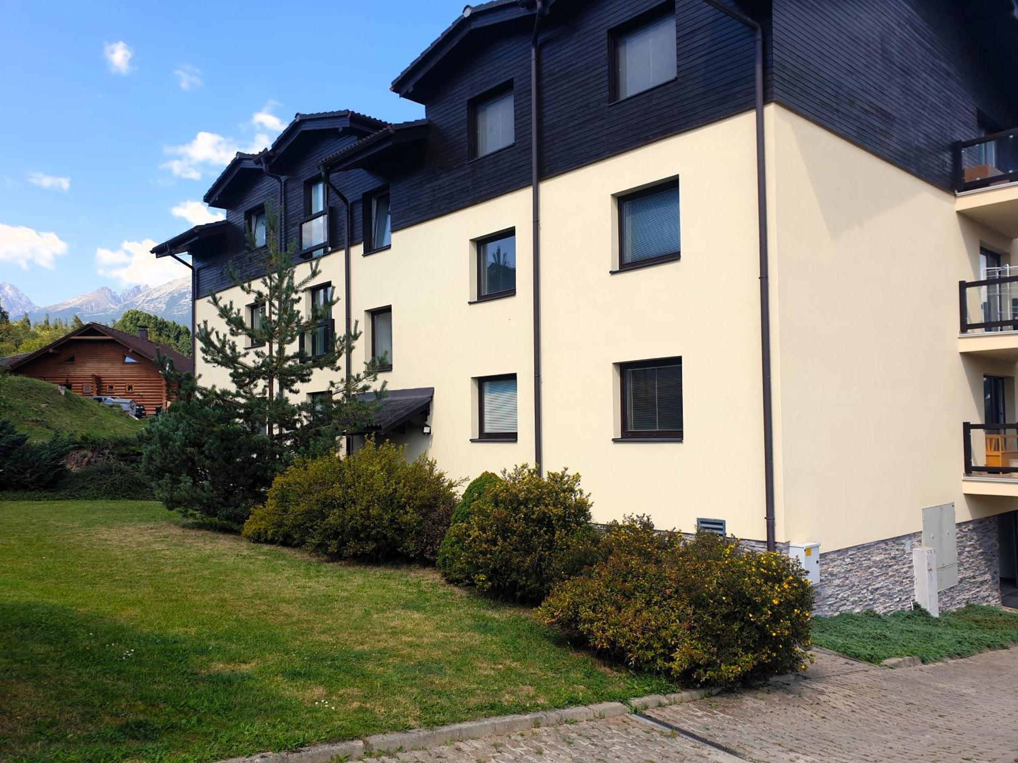 Apartman Slavkov Home & Parking Nová Lesná Exterior foto